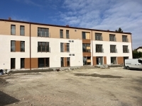 Kiskunlacháza Lakás (téglaépítésű)